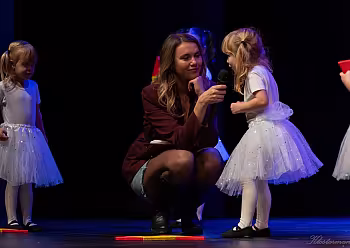 Moderování vystoupení pro Diamond Dance
